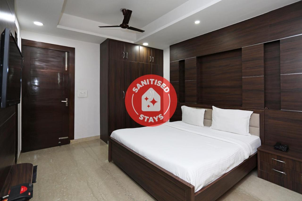 Oyo Flagship 74392 Hotel Mahesh Residency Hyderabad Bagian luar foto