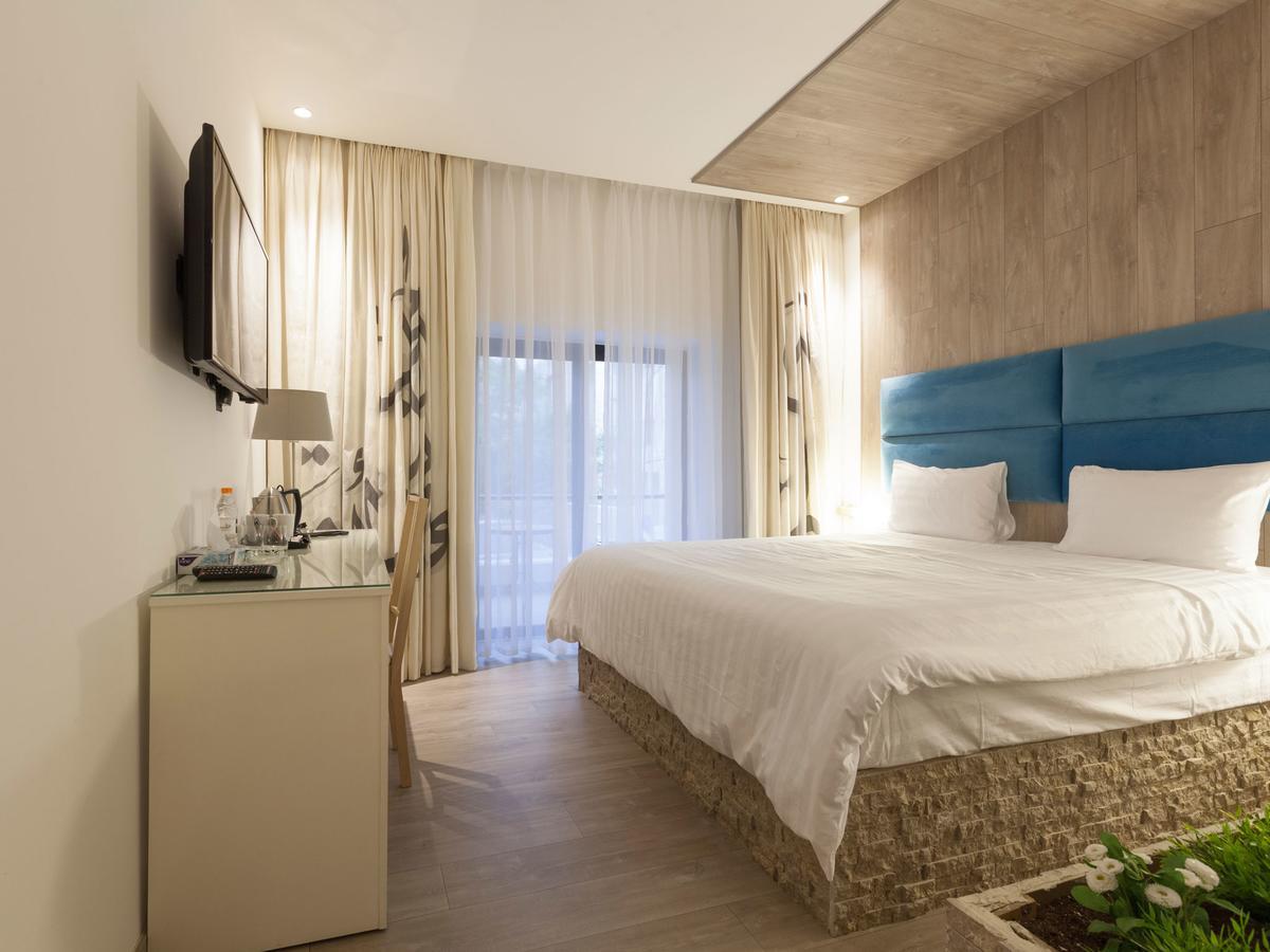 Oyo Flagship 74392 Hotel Mahesh Residency Hyderabad Bagian luar foto